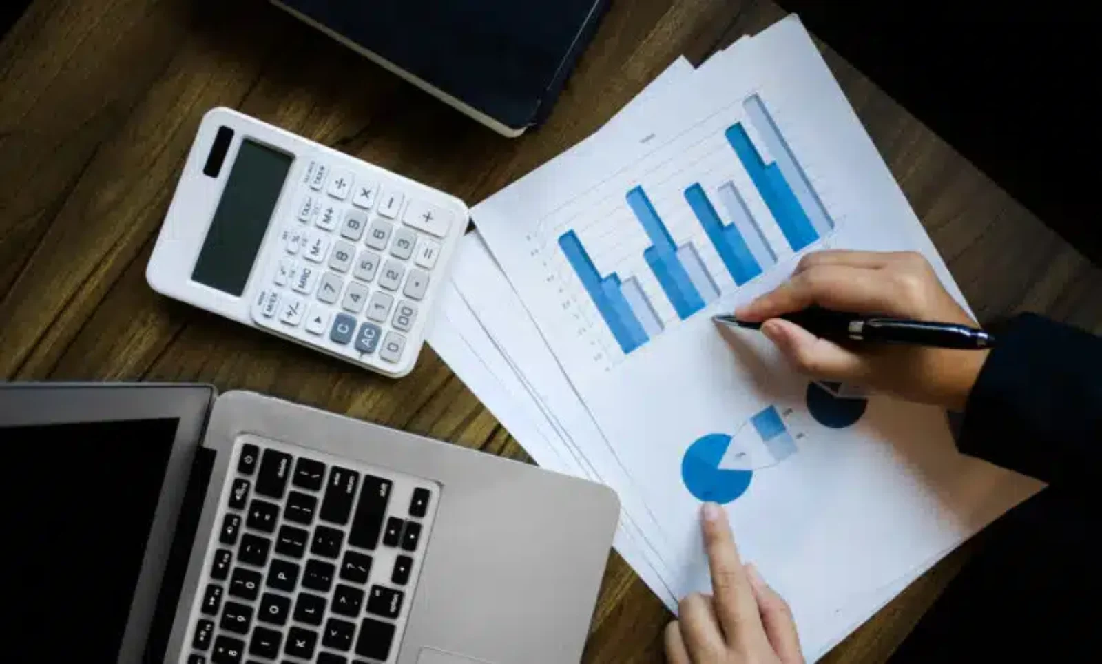 الميزانية التسويقية 2026 | كيف تضع الحد الأدنى لميزانيتك التسويقية دون مخاطرة؟